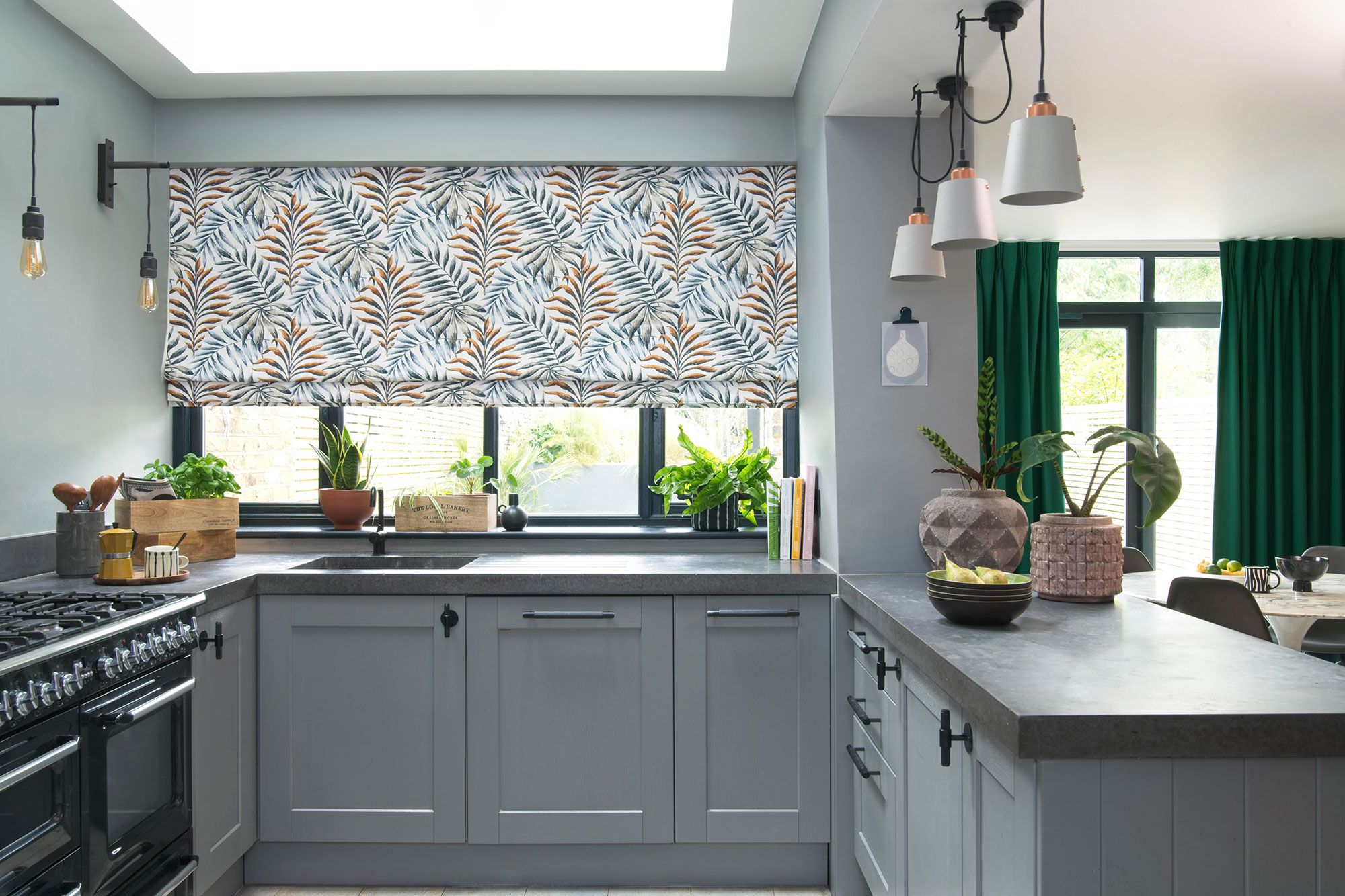 Blackout Blinds Made to Measure Blackout Blinds Hillarys™