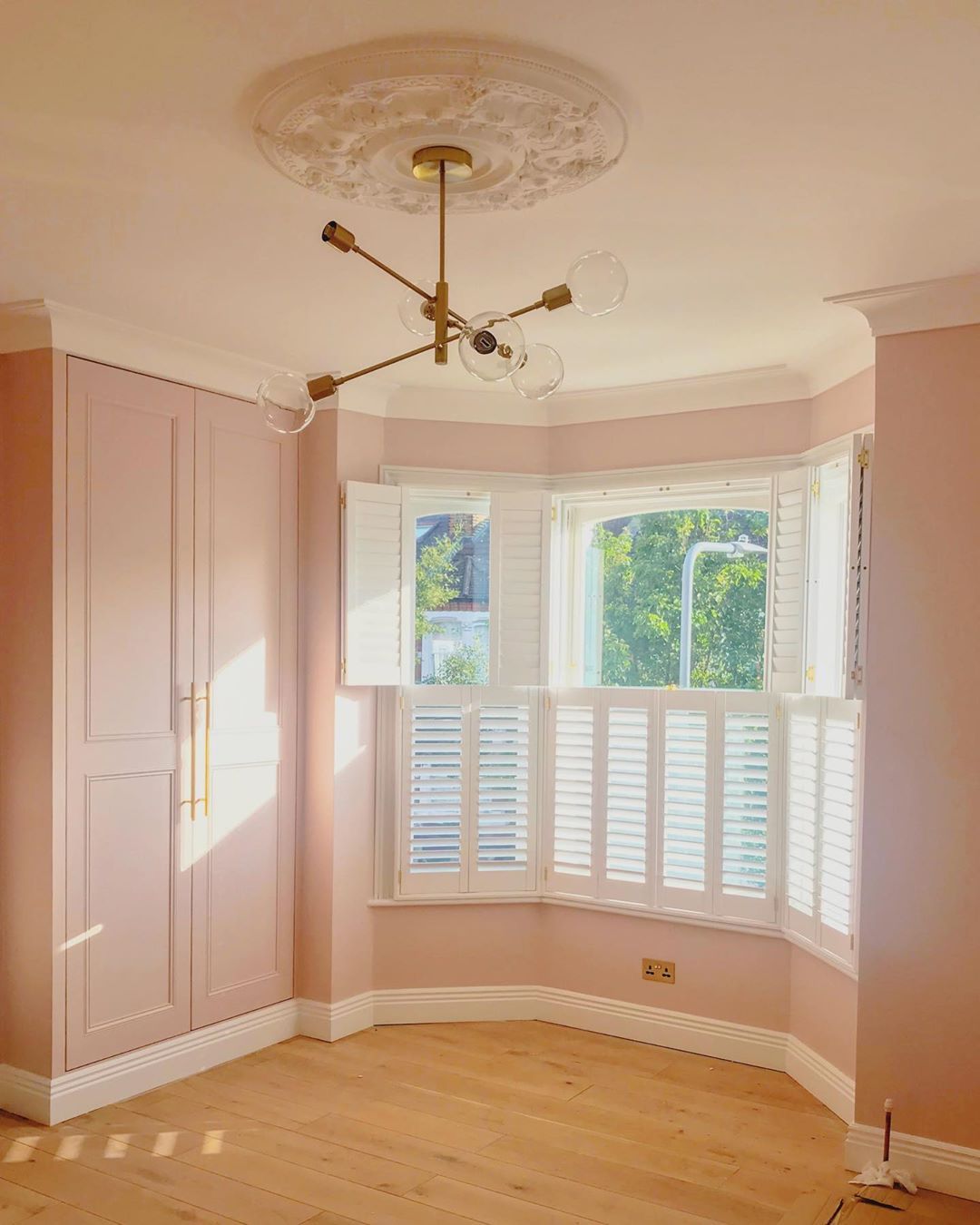 Shutters Shop Made To Measure For Your Home Hillarys