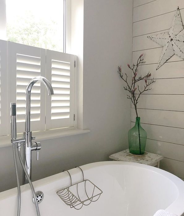 silk white cafe style shutters in bathroom