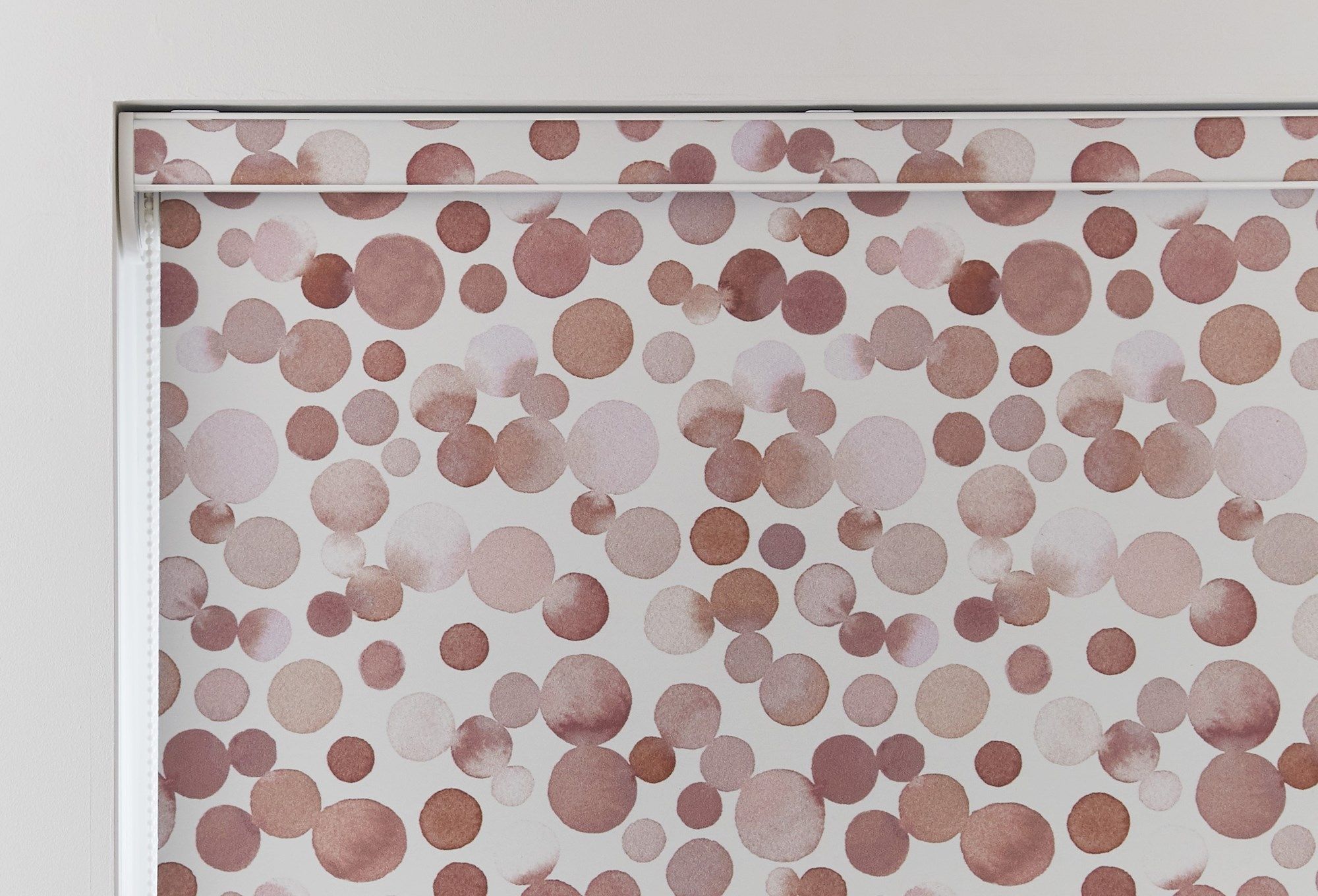 Semi cassette with a roller blind attached