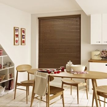 Wooden Blinds_Haywood Tawny_Roomset