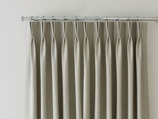 What Are Pinch Pleat Curtains? - Inspiration - Hillarys