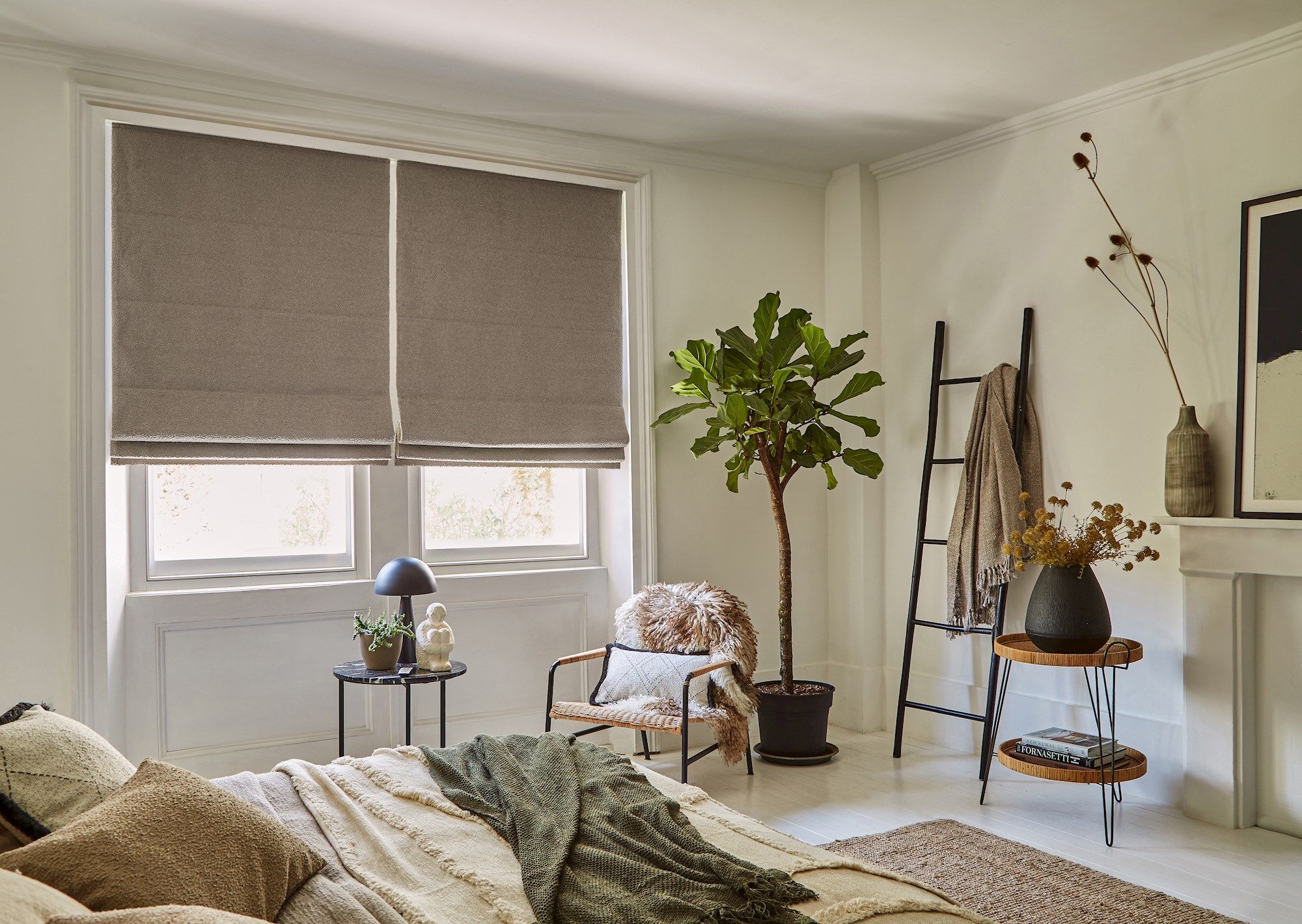 Roman shades store for bedroom