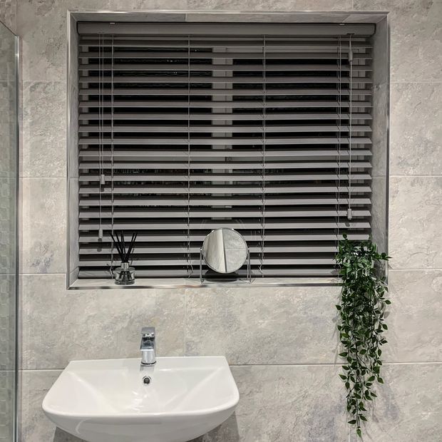 Mirage charcoal faux wood grey venetian blinds in bathroom