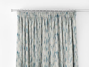 impression marine pencil pleat curtain header on silver curtain pole