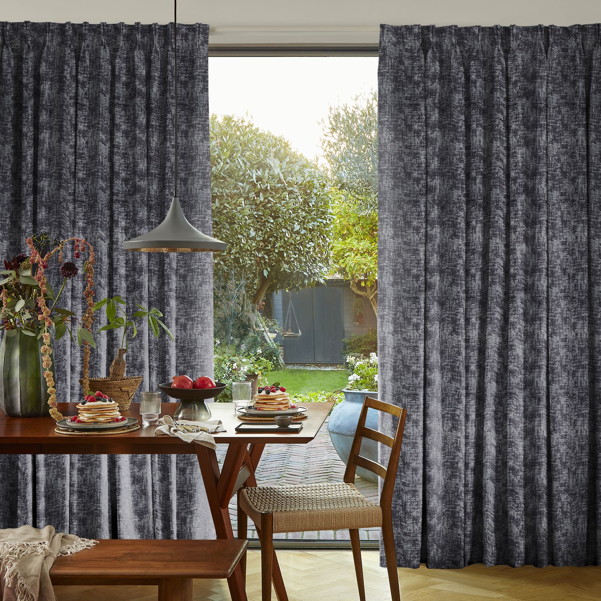 Curtain shades discount