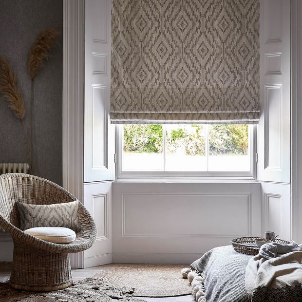 Alto linen roman blinds in cosy living room