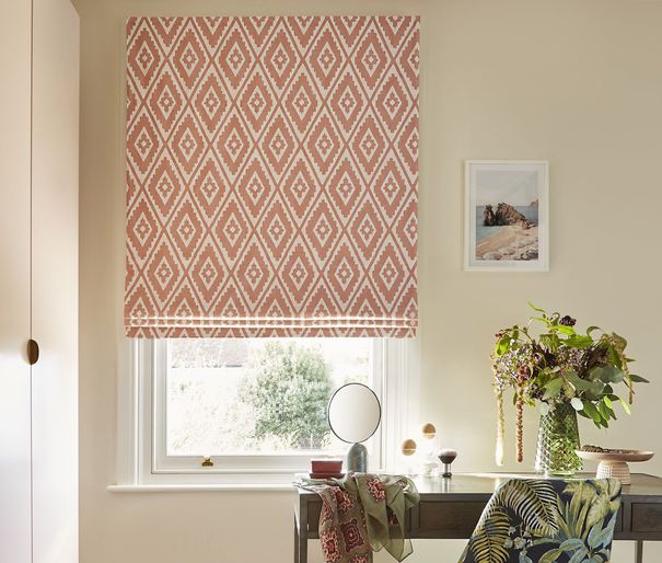 mali coral roman blind in home study