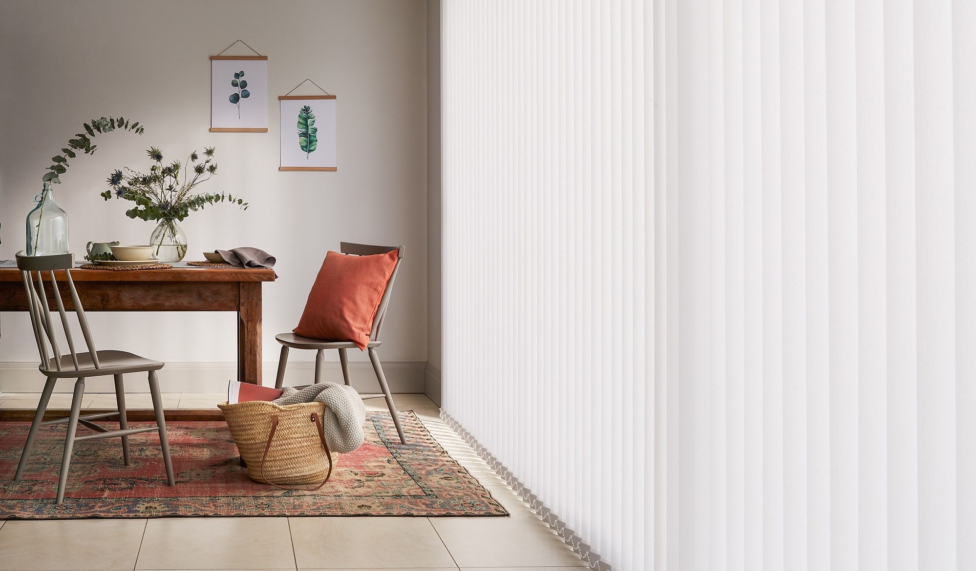 How to Clean Vertical Blinds? Hillarys™