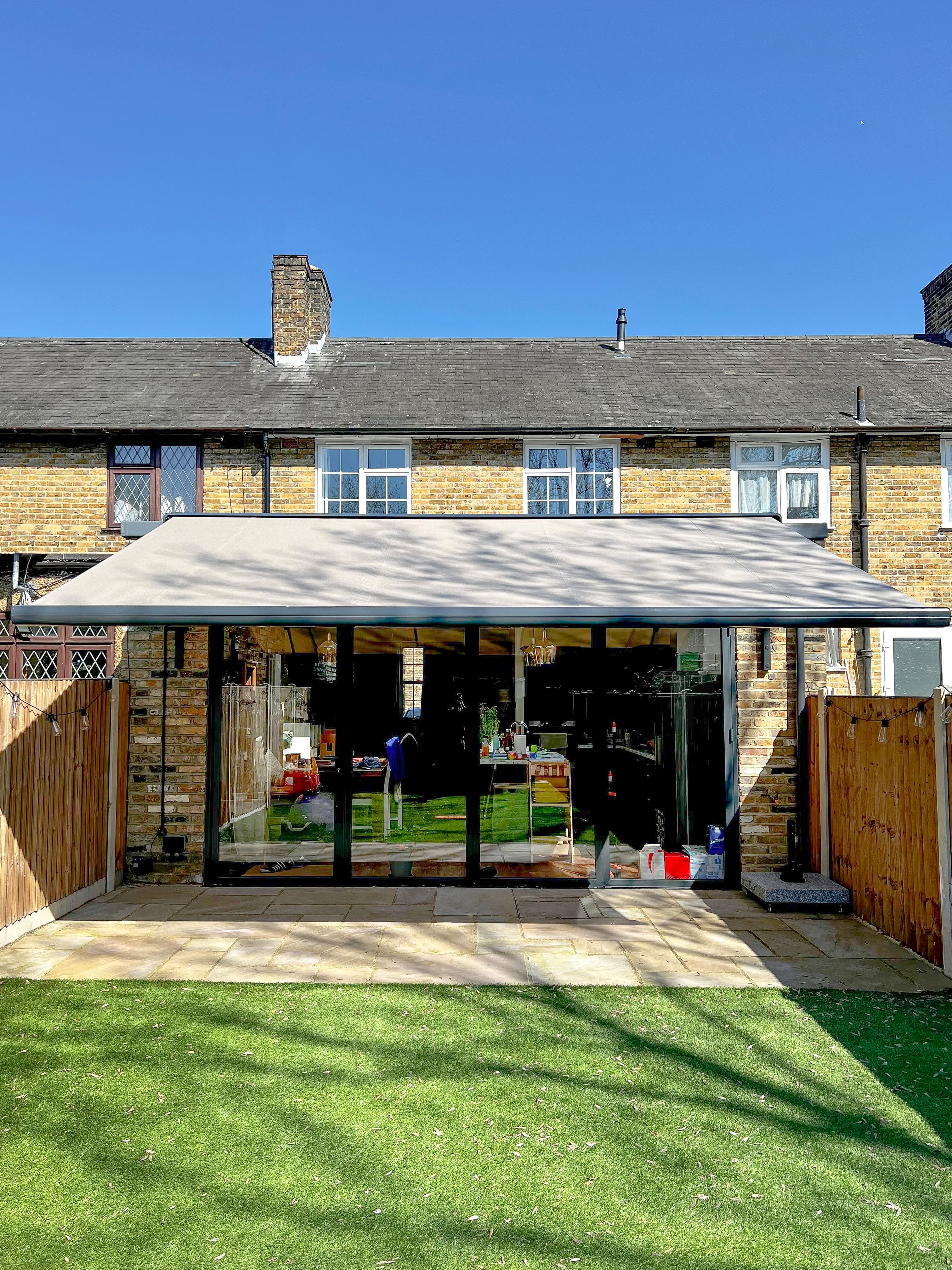 Pierre Awning Hillarys