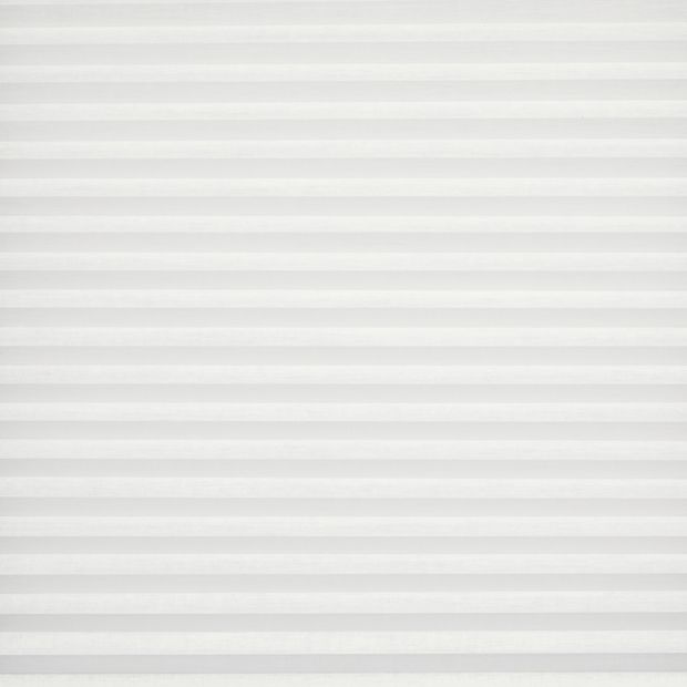Alabaster Duette swatch is a simple white colour, pleated