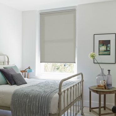 Hexham Silver Roller blind | Hillarys