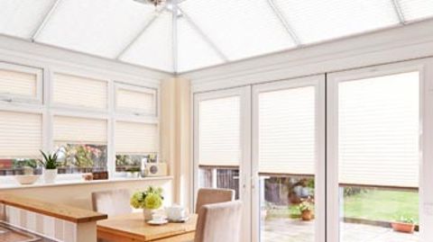 Pleated roof blind Crush Ivory with Crush Ice Pleated side blind Conservatory