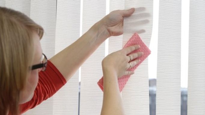 how to clean fabric vertical blind slats